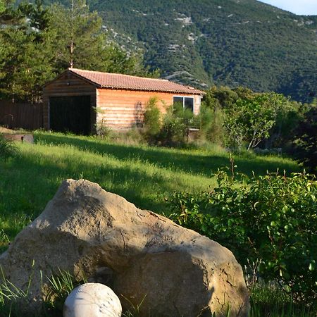 Gite "Bois-Mariage" Mollans-sur-Ouvèze Dış mekan fotoğraf